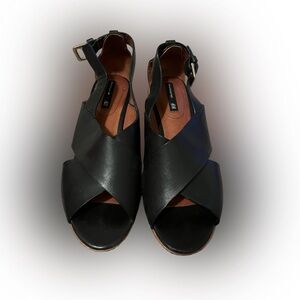 Quality Leather Wedge Sandals by H&M Wedge leather sandals size 5.5 / 36